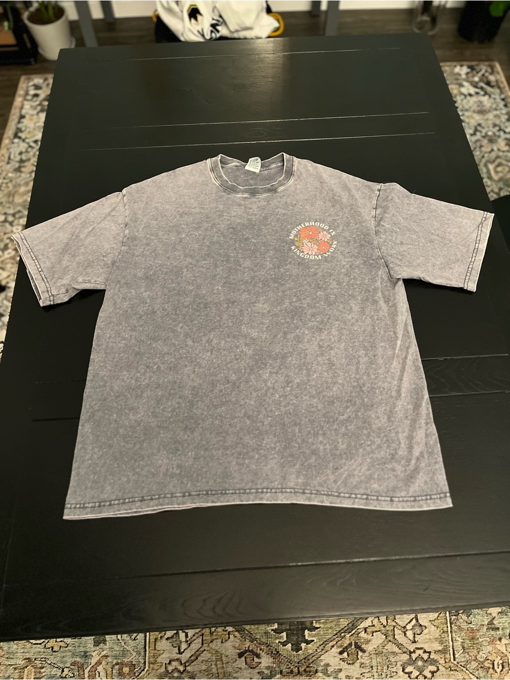 Source Unknown Washed Gray Short Sleeve Tee with Small Chest Graphic